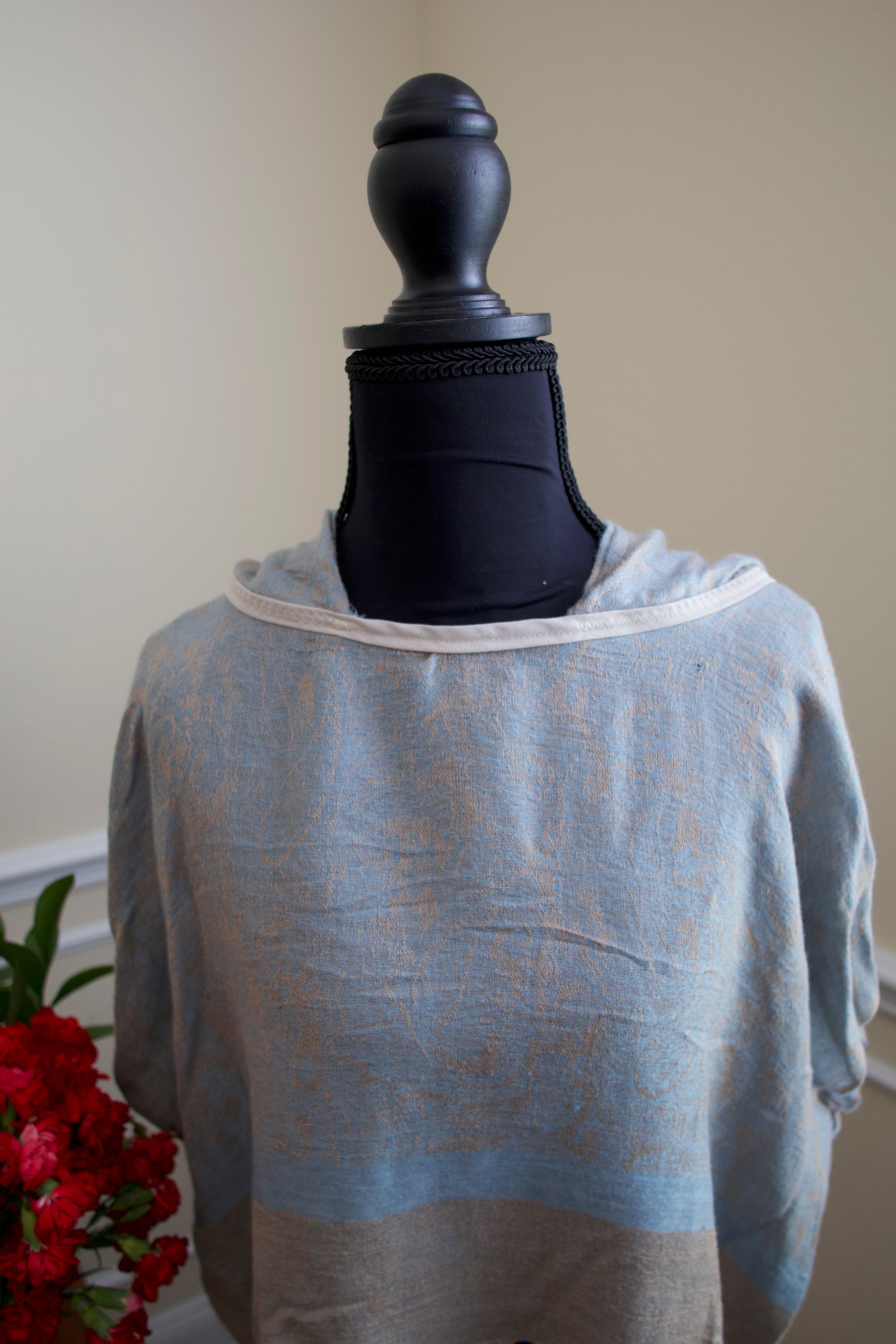 Cropped Pashmina Hoodie