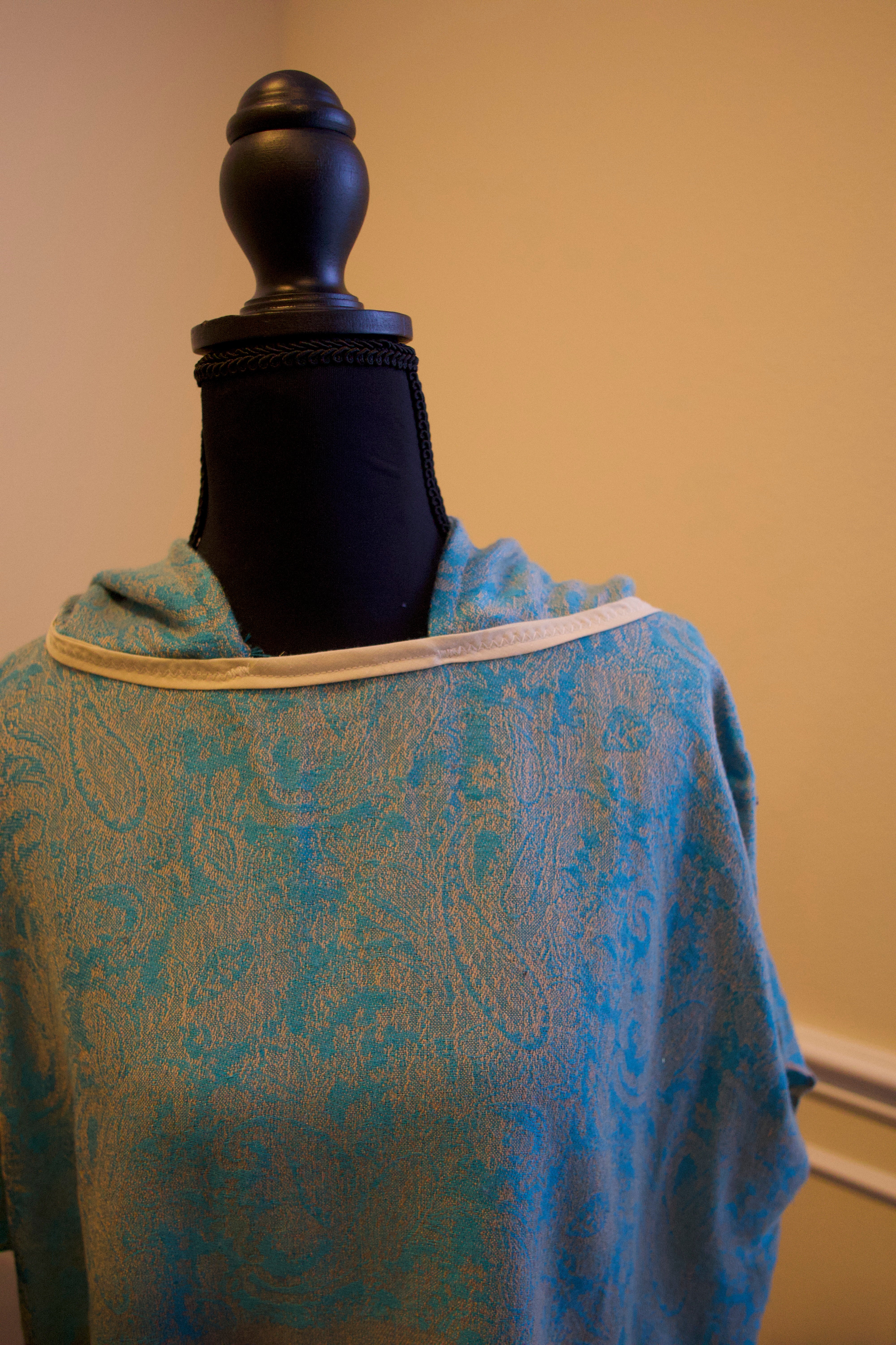 Cropped Pashmina Hoodie