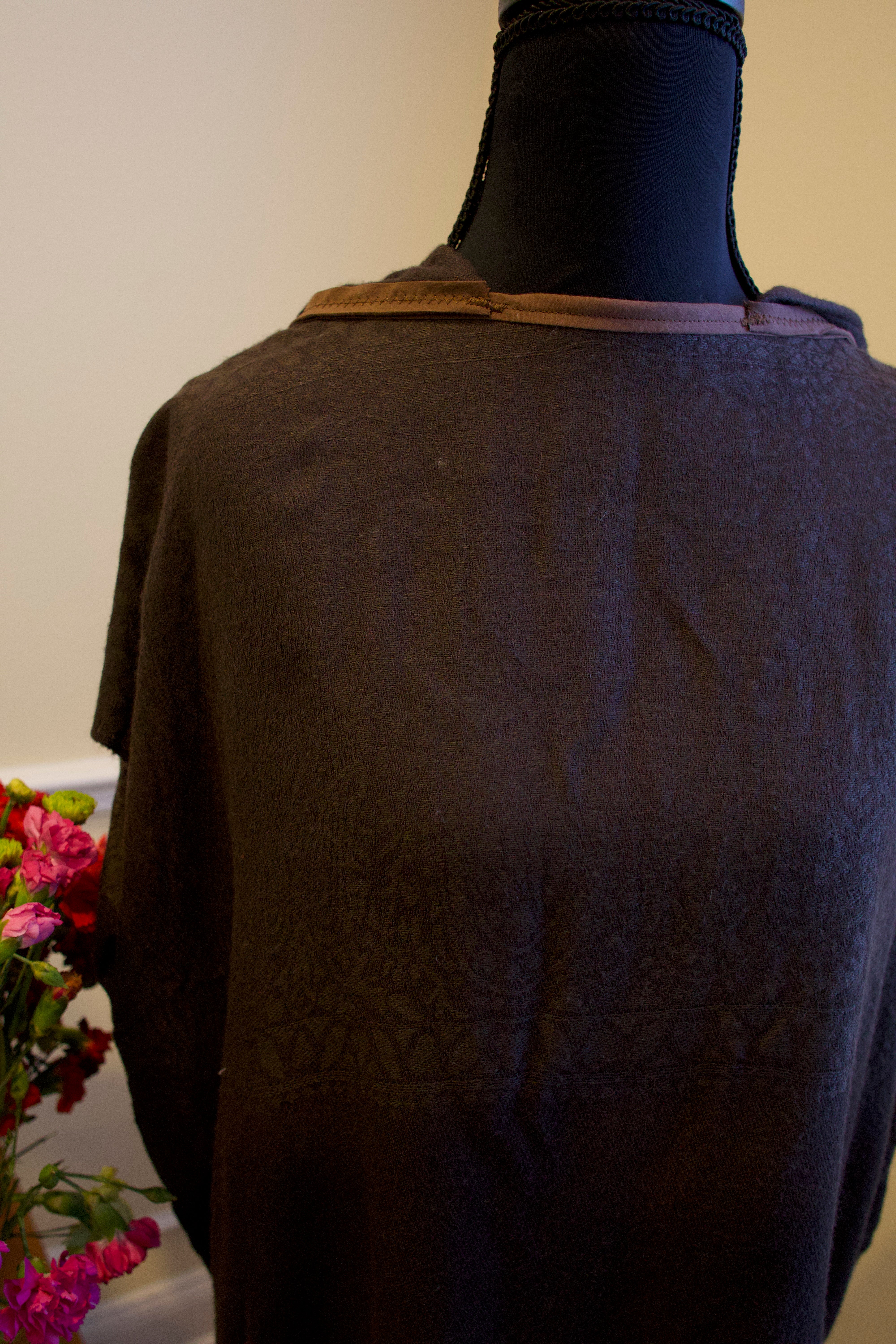 Cropped Pashmina Hoodie