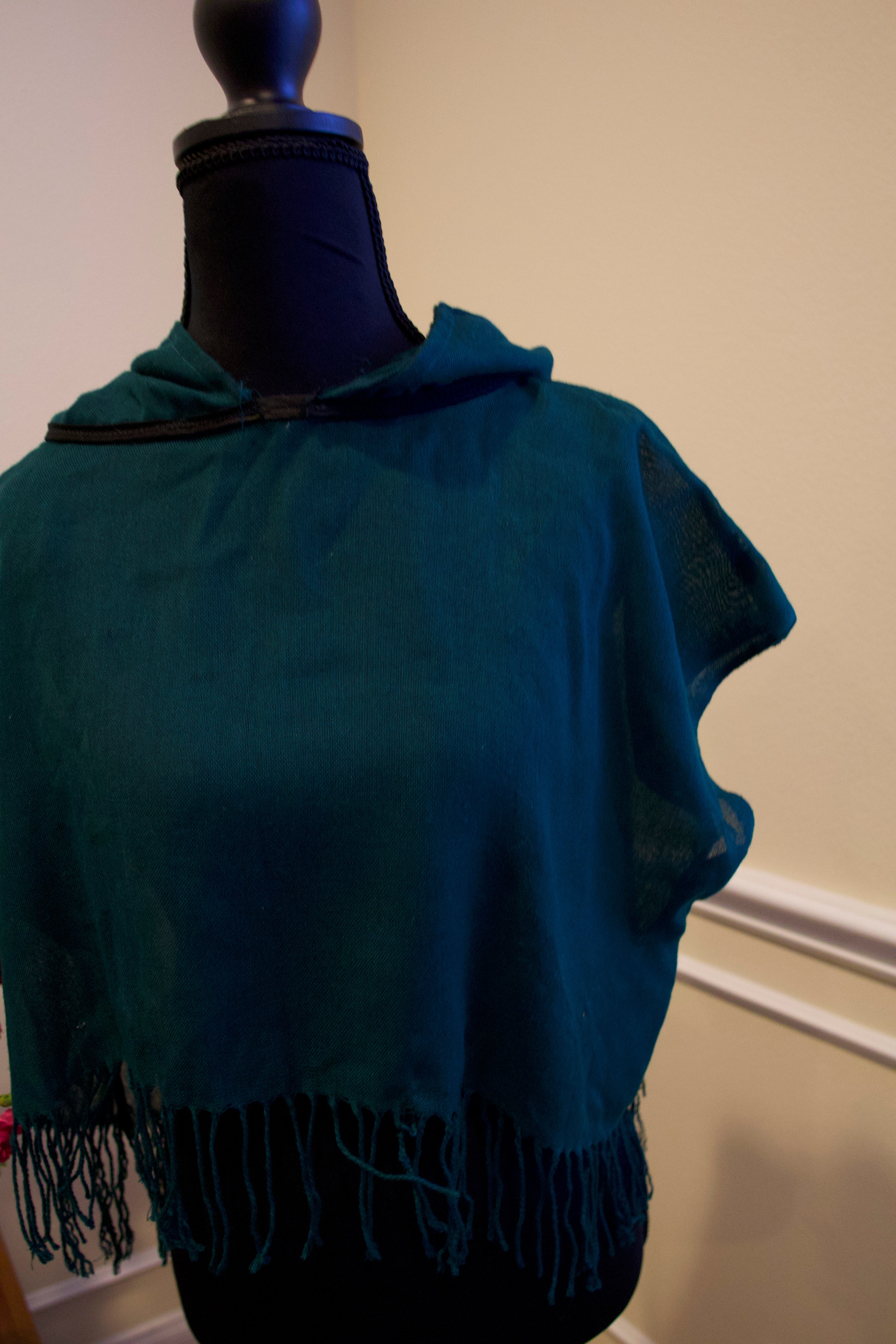 Pashmina Cropped Hoodie