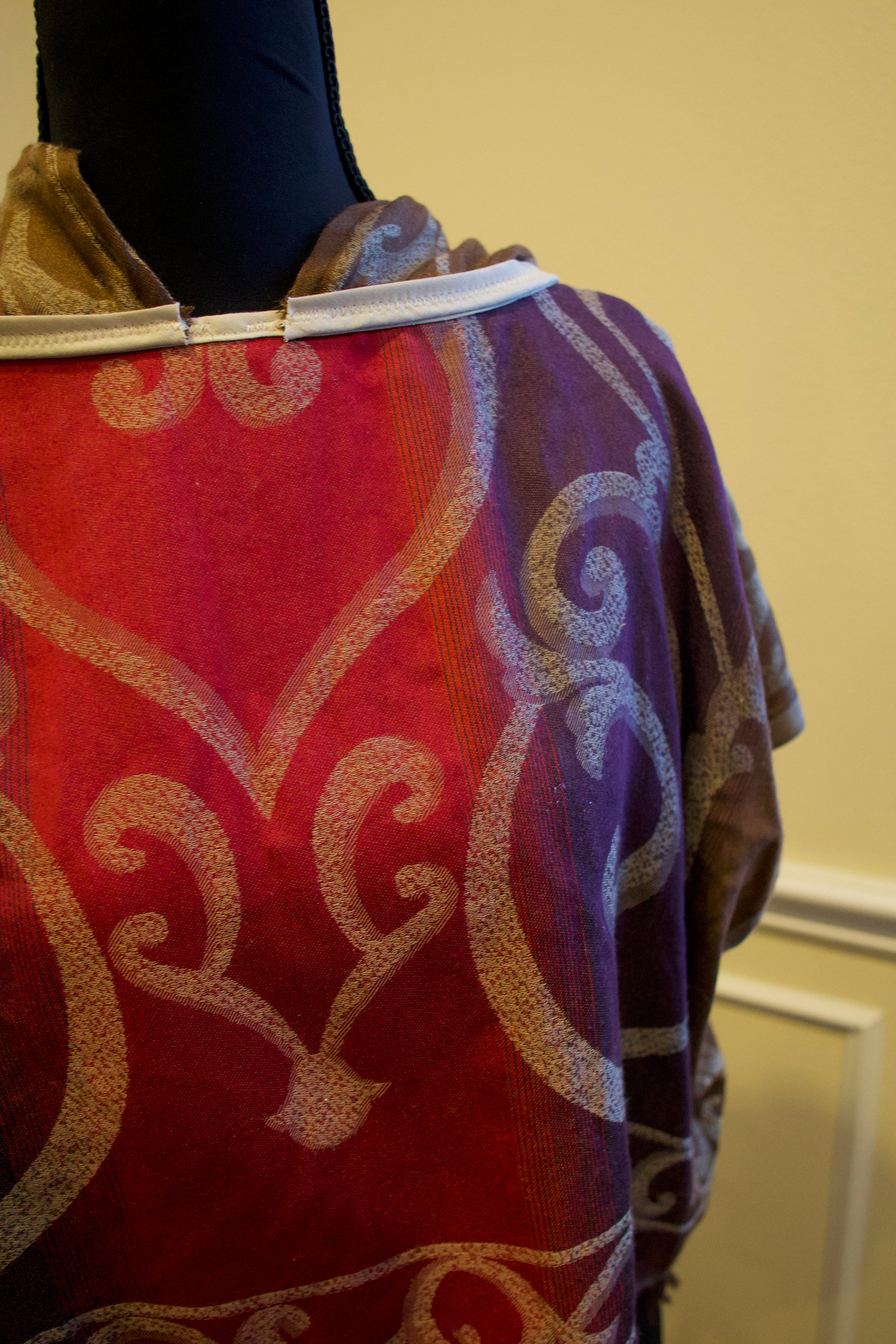 Cropped Pashmina Hoodie