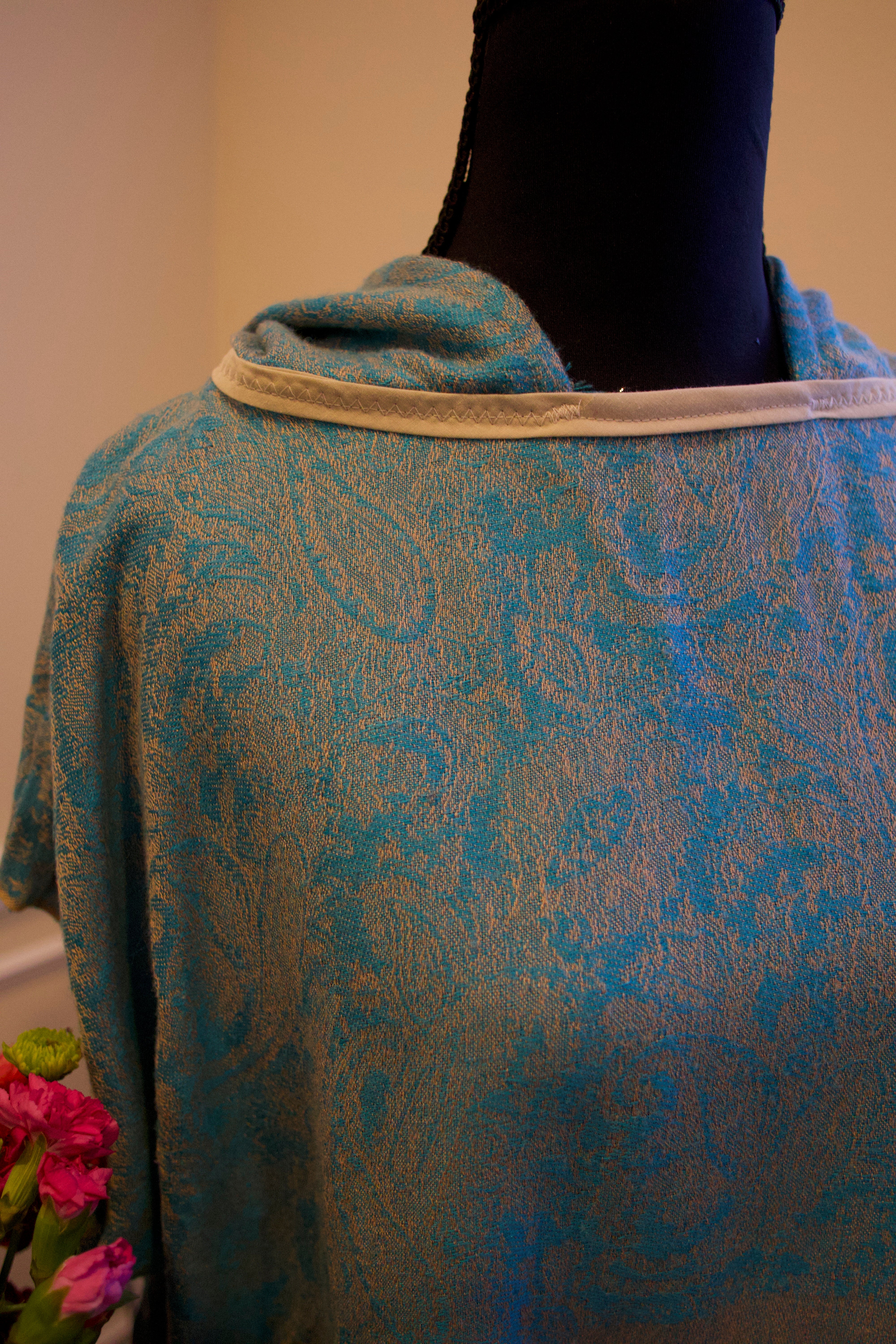 Cropped Pashmina Hoodie